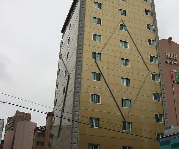 Motel Ace